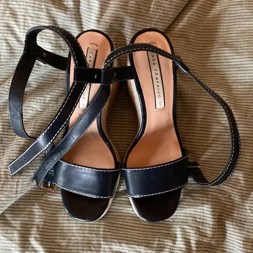 Wedges - Picture 2 of 4